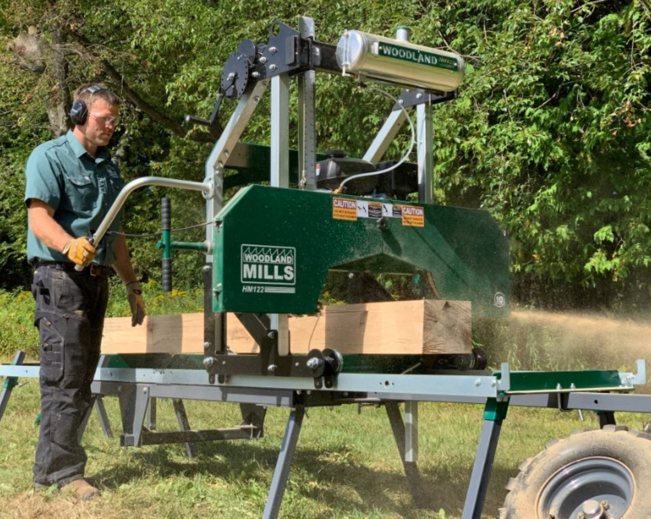 HM122 Bushlander®